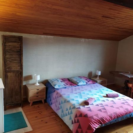 Chardon Bleu Appartement Chambre Cuisine Coin A Manger Sanitaires Salle D'Eau Барселоннетт Екстер'єр фото